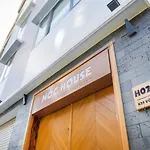 Moc House Homestay