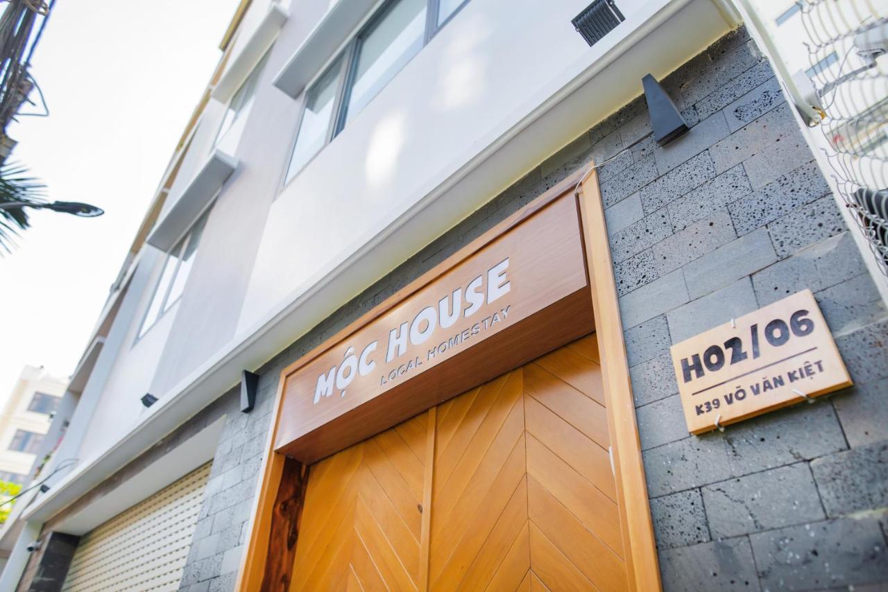 Moc House Homestay *
